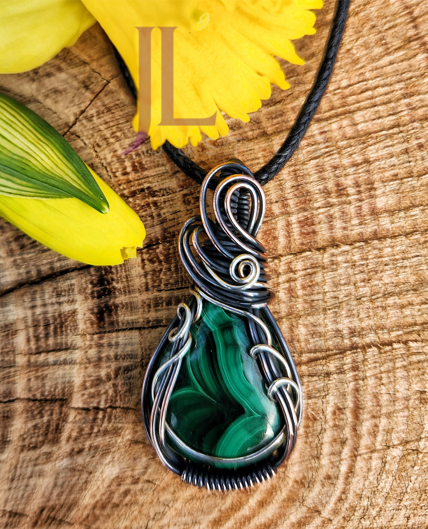 Malacite Teardrop Pendant